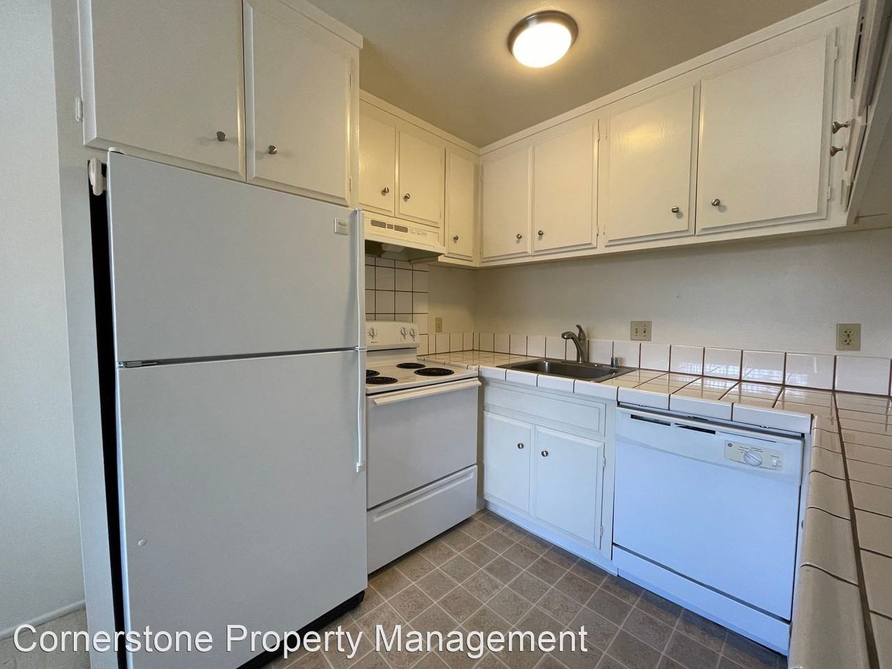 Hacienda Hamilton 160 W Hamilton Ave - Photo 2 of 12