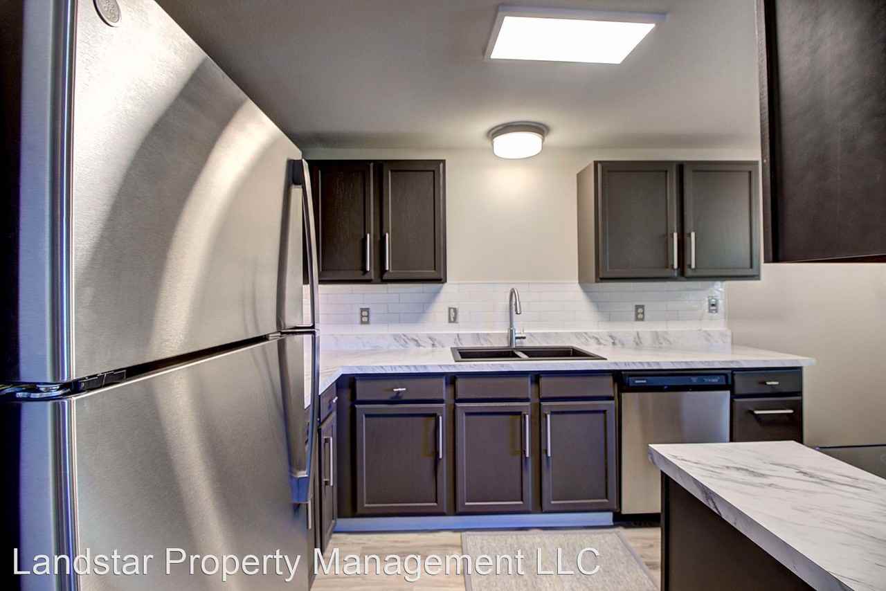 1430 3rd Ave E - Photo 3 of 24