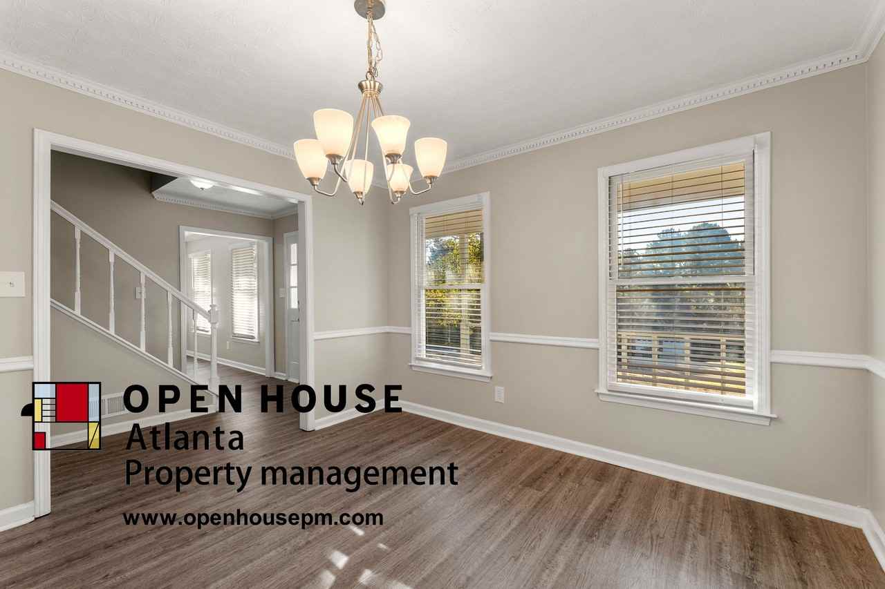 205 Tawneywood Way - Photo 3 of 13