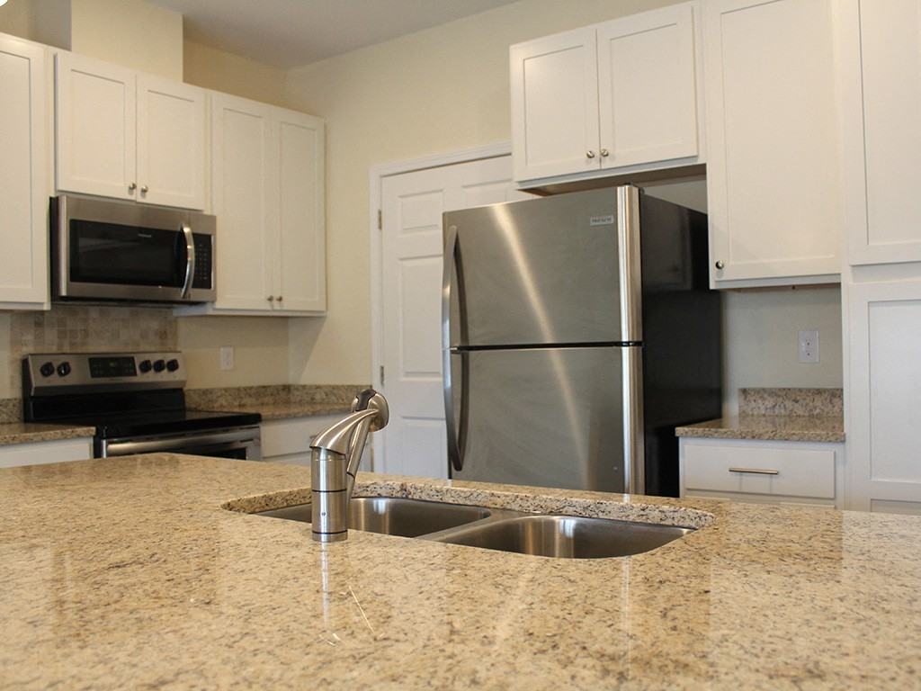 River Oaks Village - Photo 3 of 14