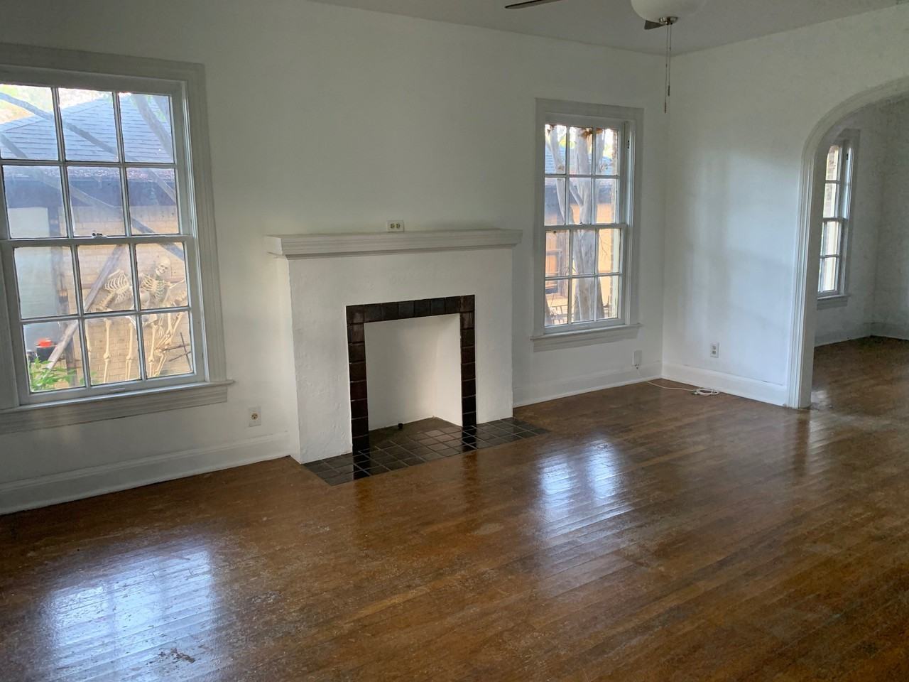 716 Newell Ave #716 - Photo 2 of 12