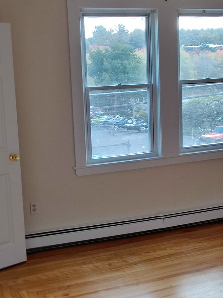 3 Riveredge Rd #1 - Photo 3 of 12