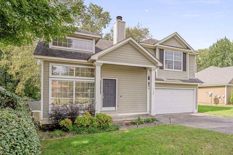 123 River Oaks Dr - Photo 4 of 30