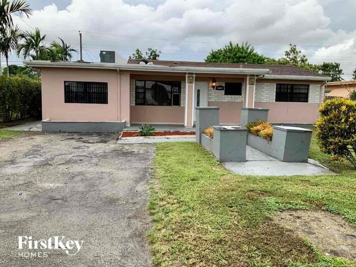 6227 Sw 20th St - Photo 2 of 21
