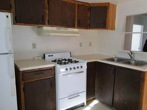 5560 S Bonney Ave #02 - Photo 3 of 6