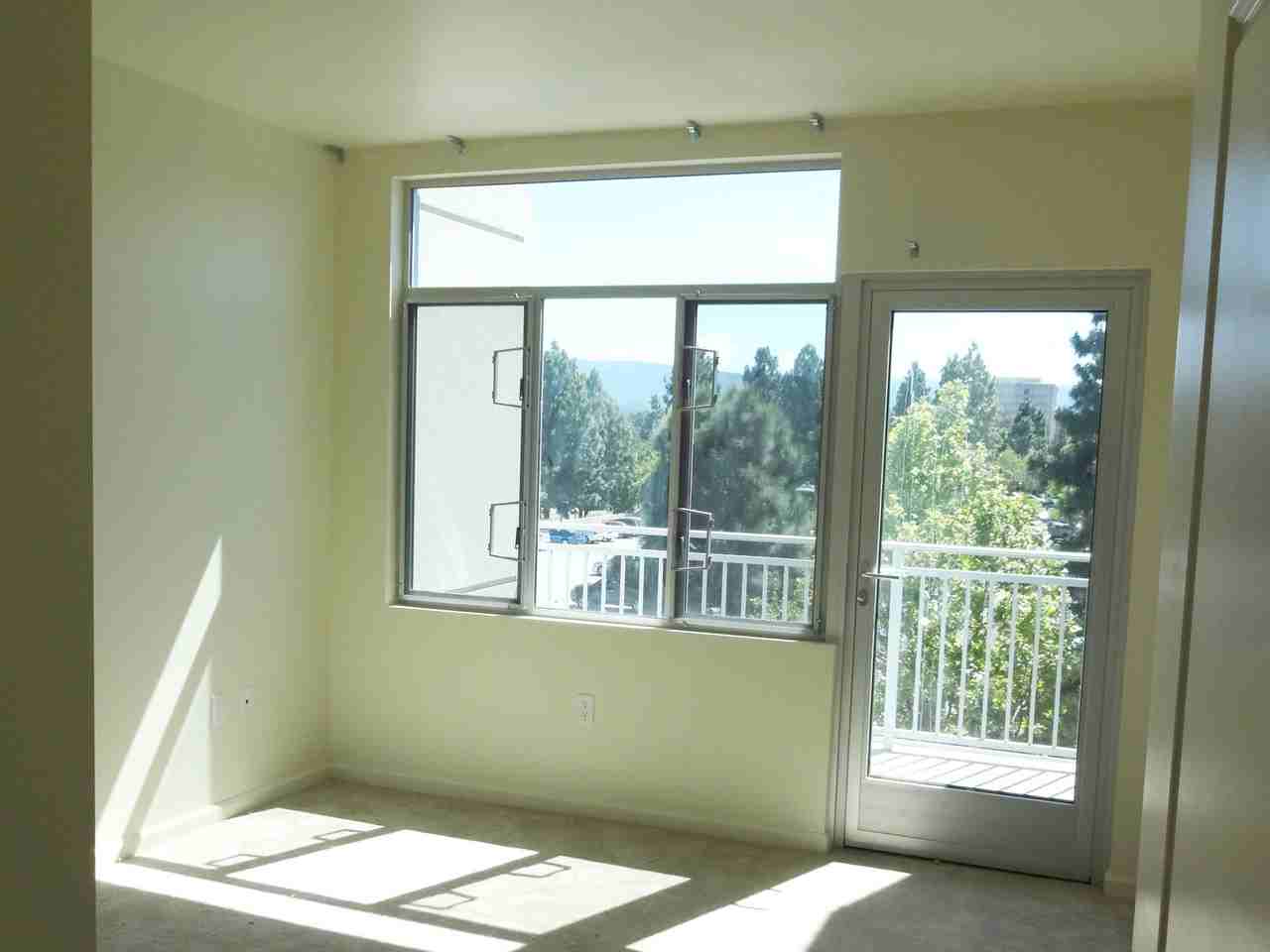 PARK PLAZA - Photo 4 of 8