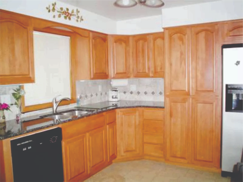 7607 N Wall St - Photo 2 of 7