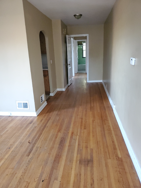 4609 Wakeley St - Photo 3 of 10