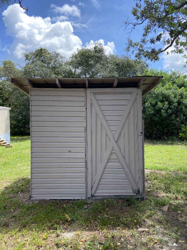 3255 Keith Ln - Photo 3 of 14