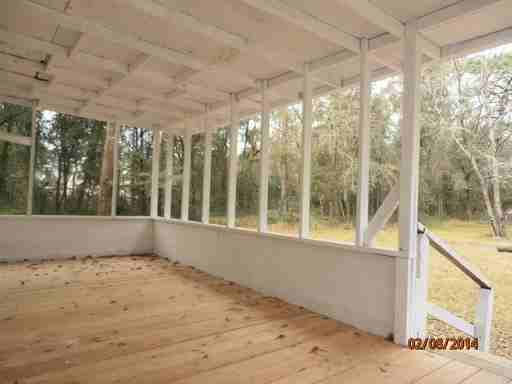 9516 Kentucky St - Photo 3 of 11