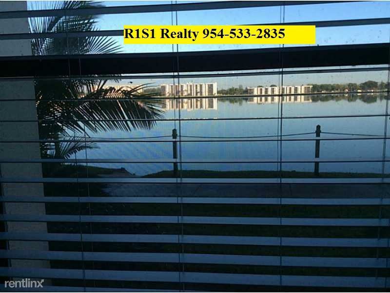 105 Lake Emerald Dr - Photo 3 of 6