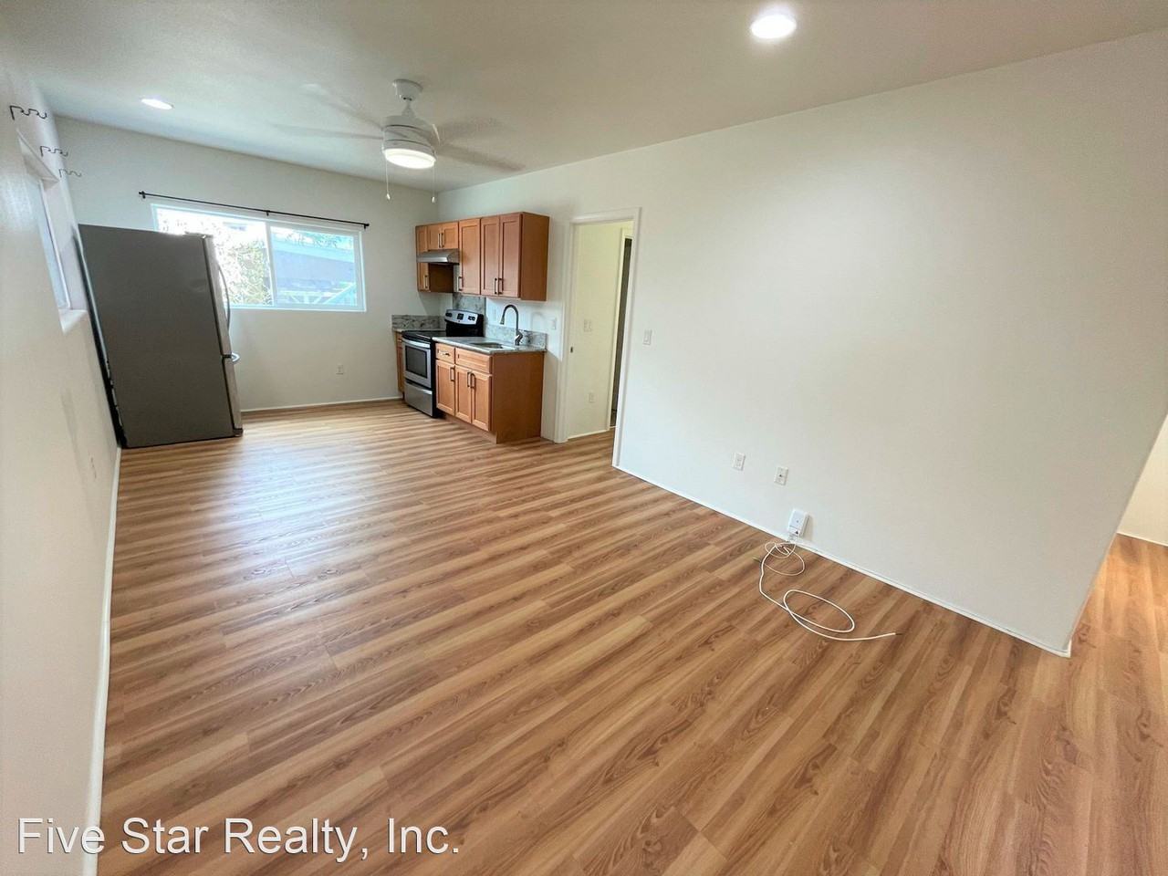 1917 Pacific Heights Rd. - Photo 2 of 15