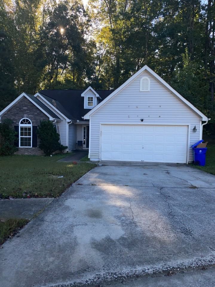 129 Meadow Ct - Photo 3 of 16