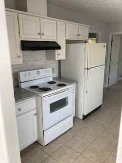 5829 Fellow St - Photo 5 of 11