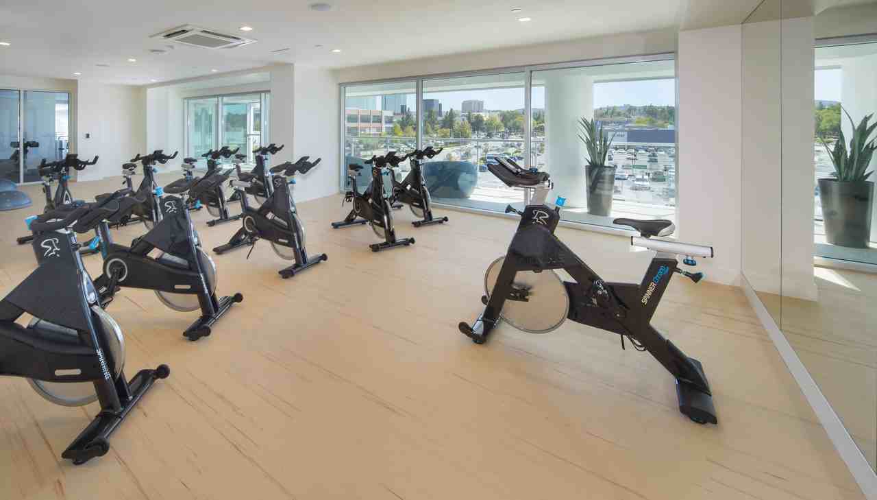 The Q Topanga - Photo 4 of 50