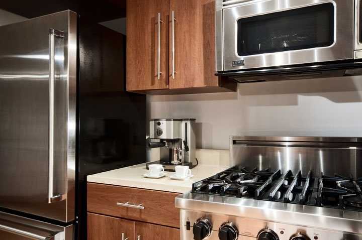 The Sheffield - Photo 2 of 23