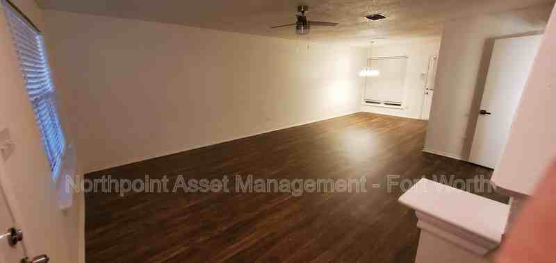 5616 Giddyup Ln - Photo 2 of 11