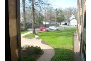 Hillcrest Apartments - Photo 3 of 8