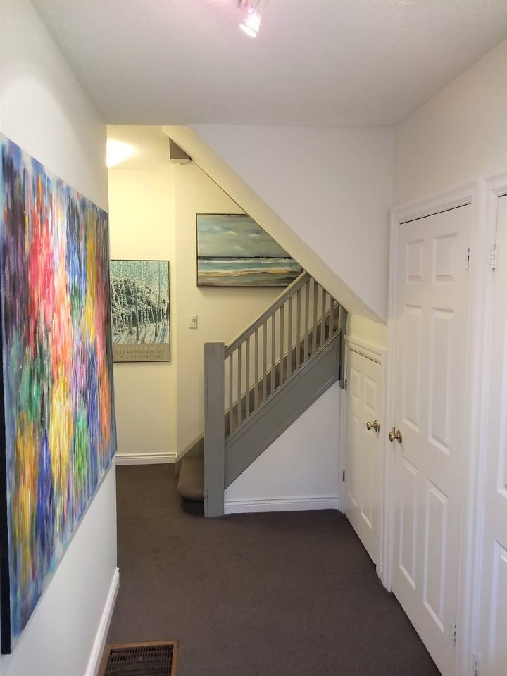 119 Macpherson Avenue #2 - Photo 3 of 11