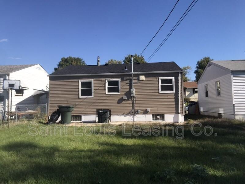 3644 Steins St - Photo 2 of 14