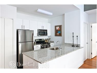 184 Kent Ave #D303