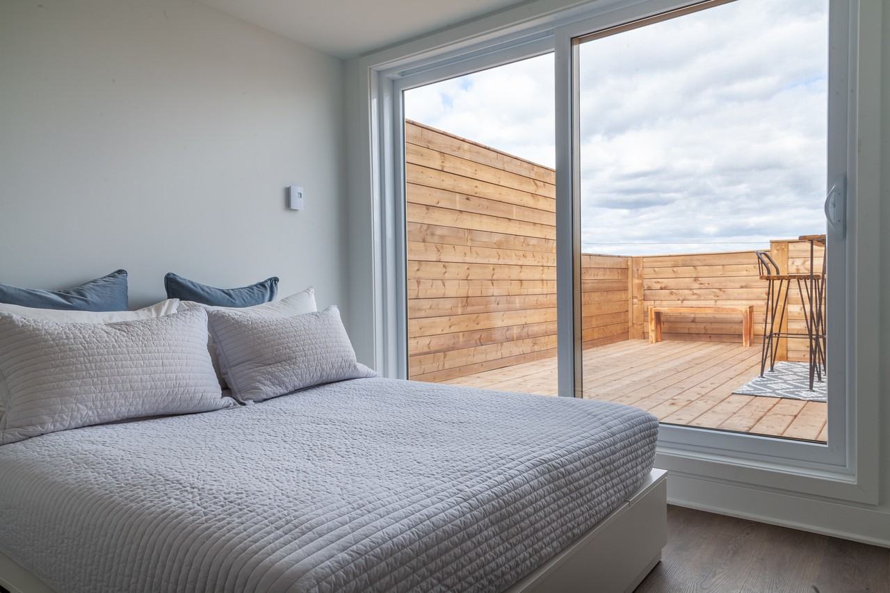 Maxwell Condos Locatifs Apartments Rue SaintHubert & Rue Everett