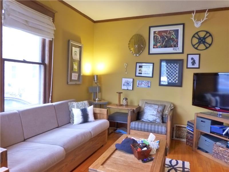 1911 E 35th St - Photo 3 of 15