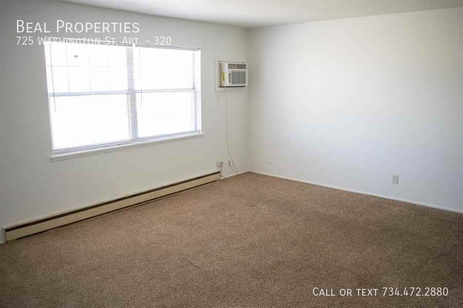 725 Washington St #320 - Photo 5 of 10