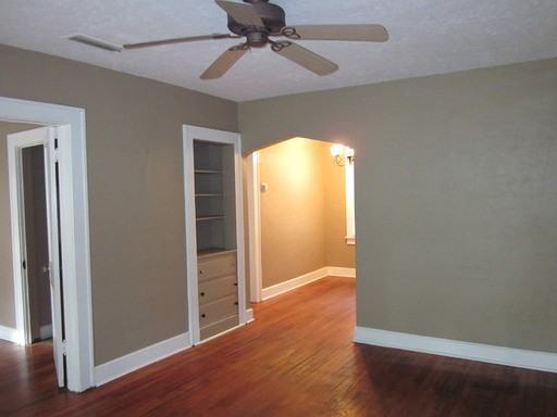 411 NW 14th Ave - Photo 2 of 8