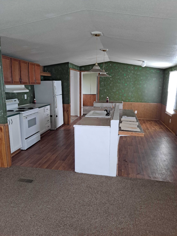 4318 Concord Rd #F - Photo 3 of 9