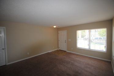 714 Obsidian Way - Photo 2 of 15