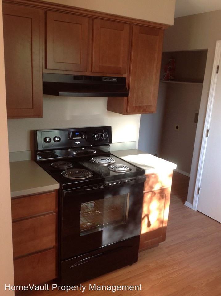 5210 Hickory Ave - Photo 3 of 20