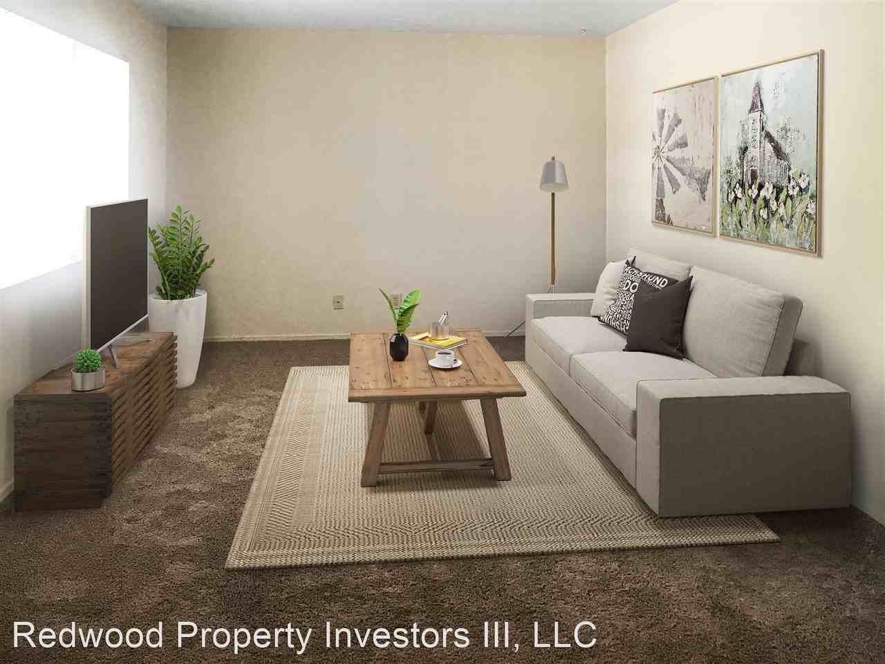 2601 Delano Ave - Photo 3 of 7