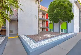 S&T Plaza Apartments - Photo 7 of 32