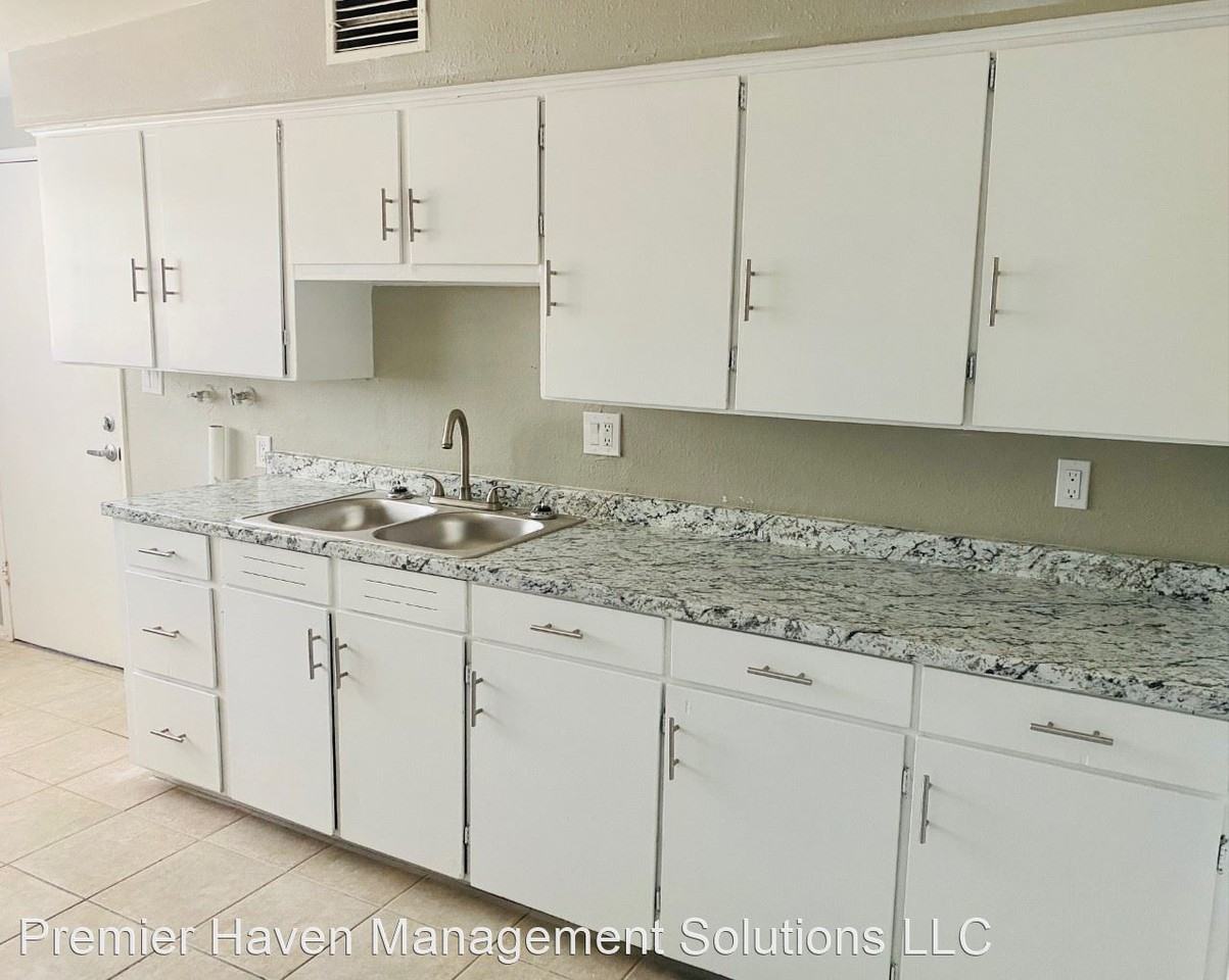 Sahuara Apartments - Photo 3 of 14