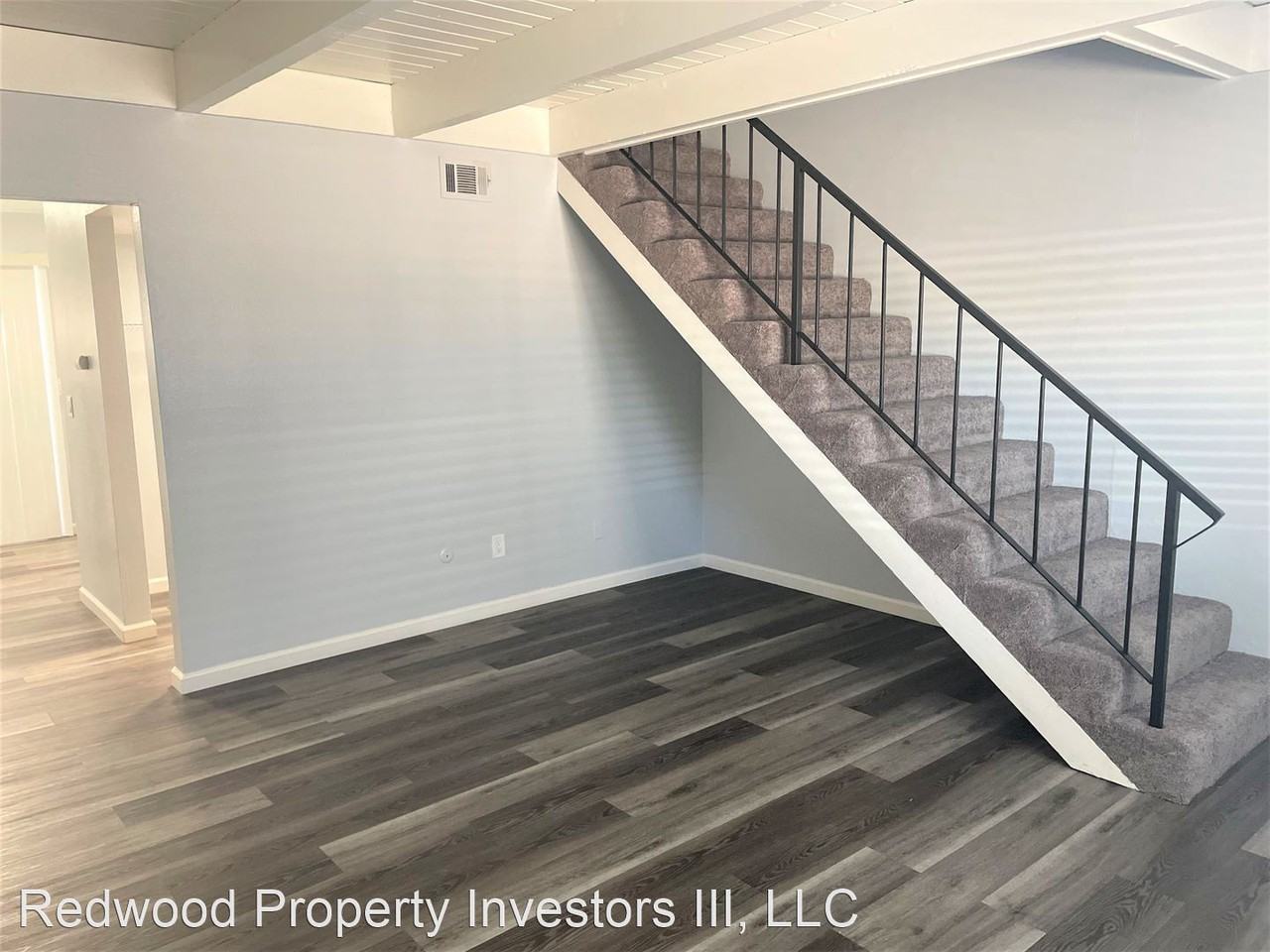 3268-3278 Blue Ridge Circle - Photo 6 of 22