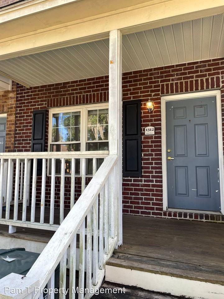 1312 Dieter St - Photo 2 of 3