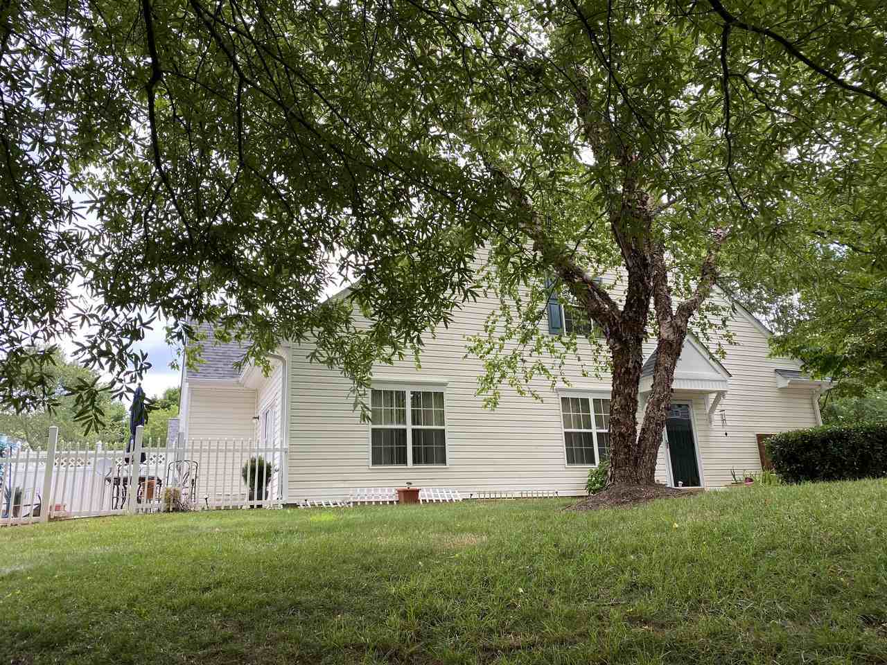 25 Culpepper Cir - Photo 3 of 36