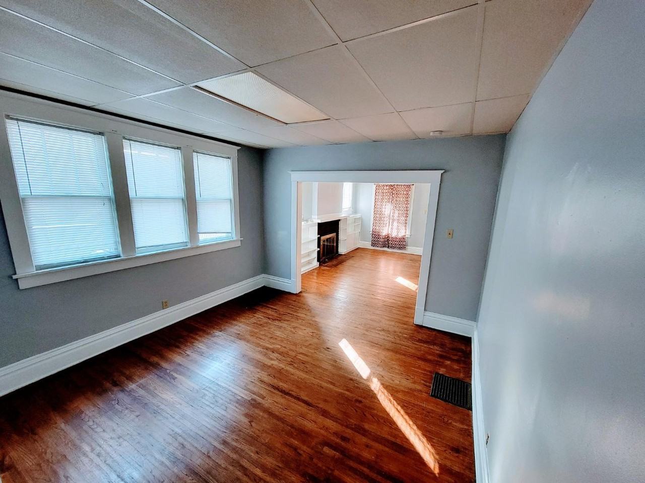 1436 W Macon St - Photo 3 of 11