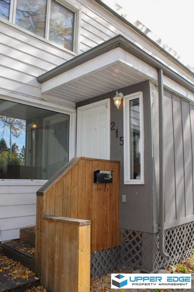 211 Guelph St - Photo 2 of 33