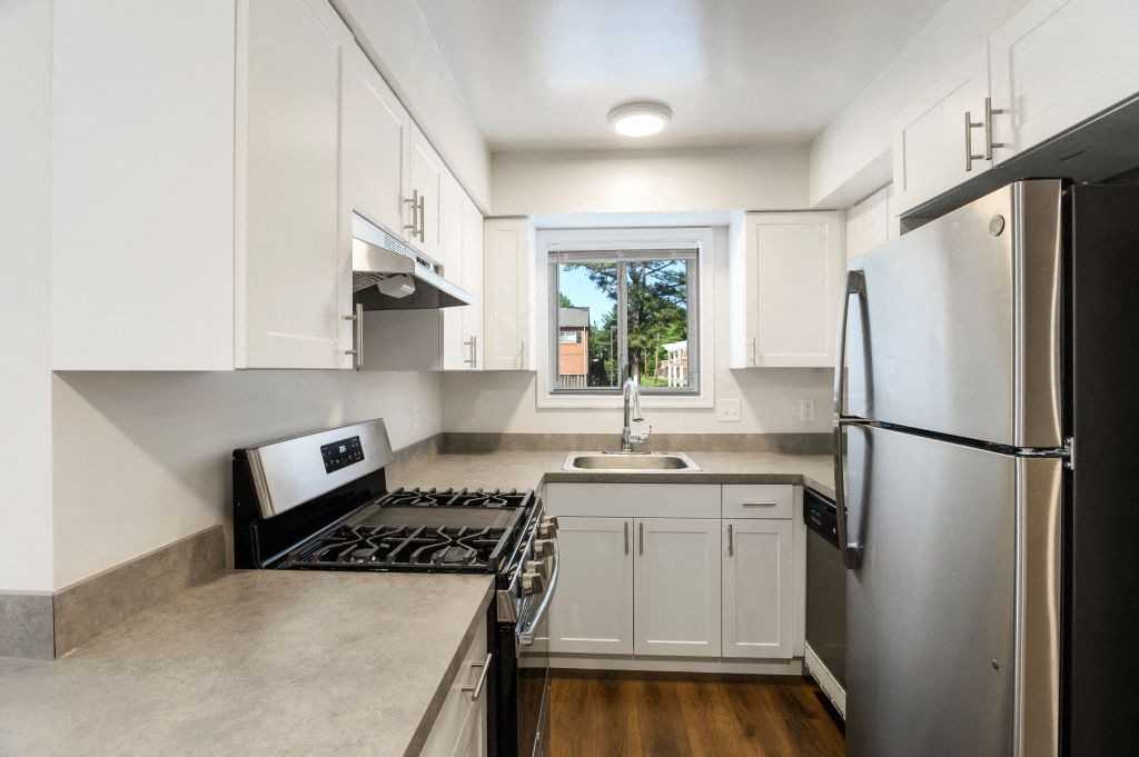 Linden At Parkside Apartments - 628 Windomere Ave, Richmond, VA 23227 ...