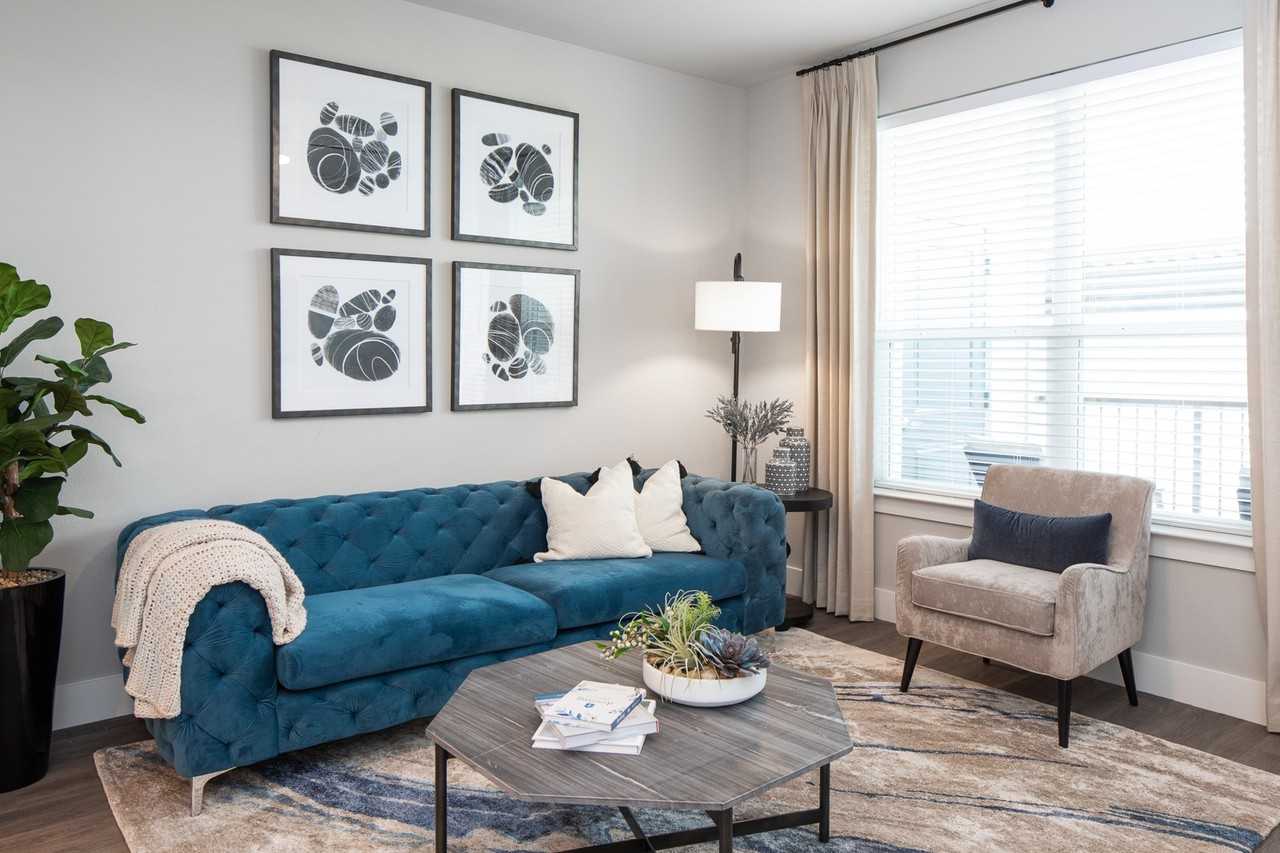 Bellrock Market Station - Photo 2 of 46