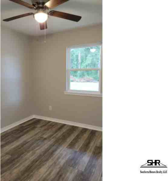 7480 Lanier Dr - Photo 2 of 8