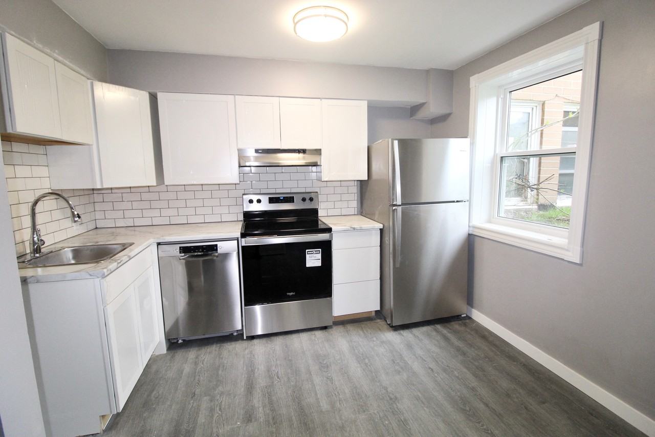 Edinborough Place - Photo 4 of 25