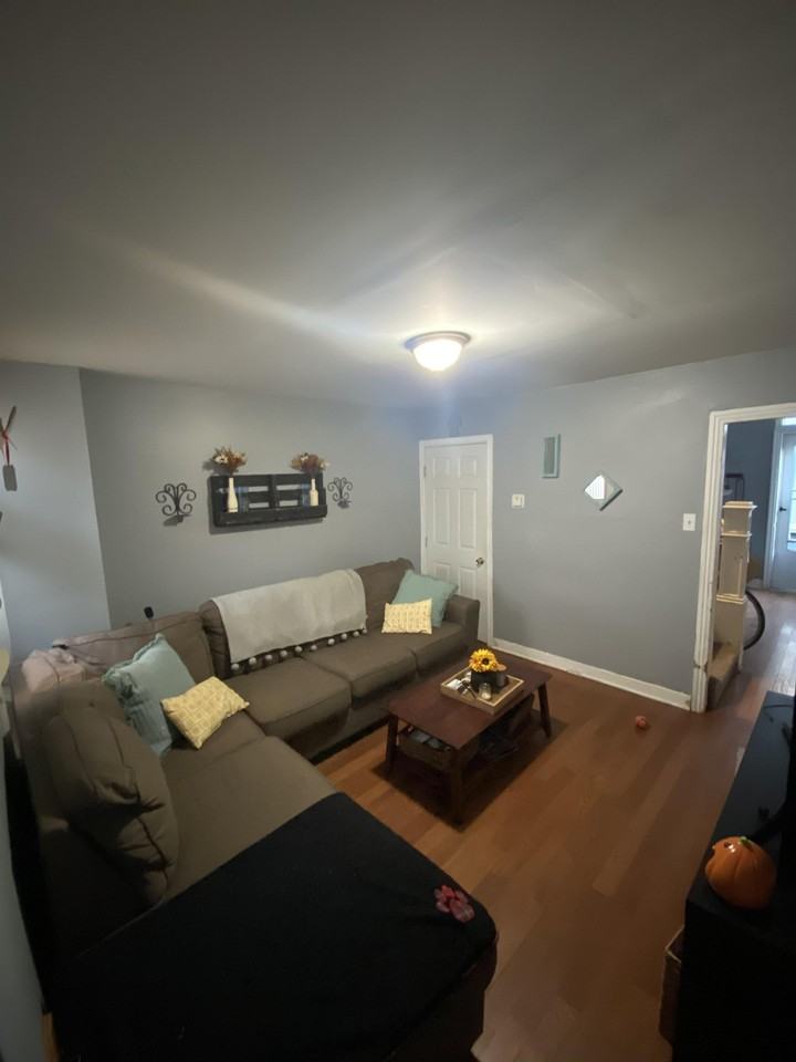 2312 Mercer St #1 - Photo 5 of 14