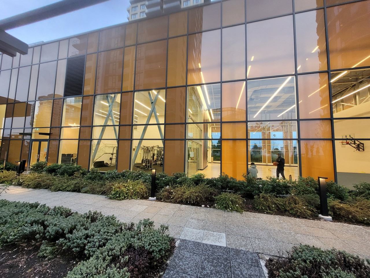 7358 Edmonds Street - Photo 6 of 26