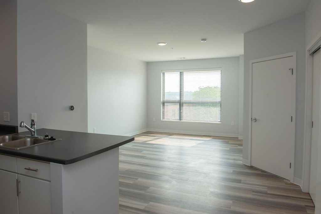 Berkshire Stevens Point - Photo 2 of 13