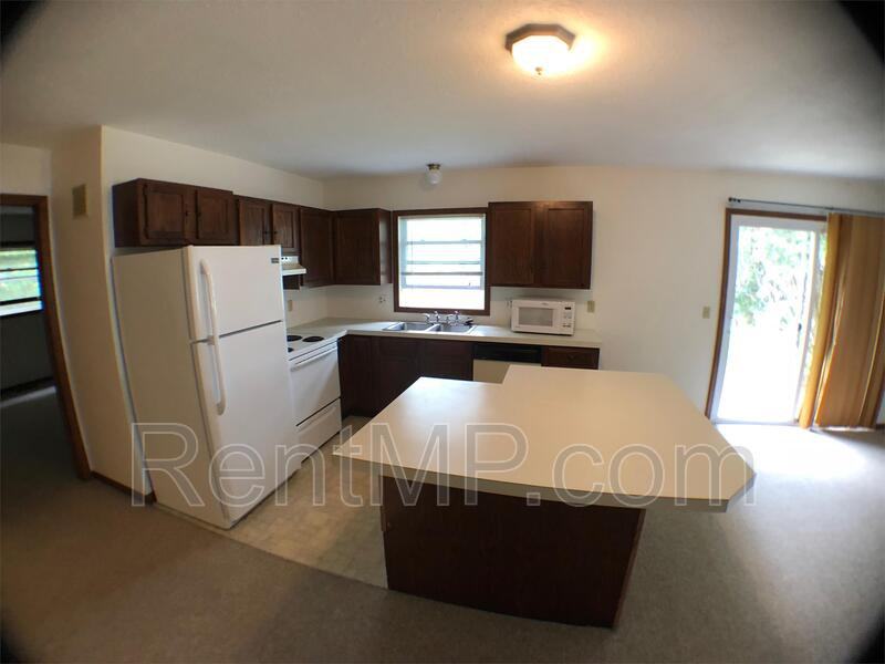 812 N Bradley St - Photo 4 of 12