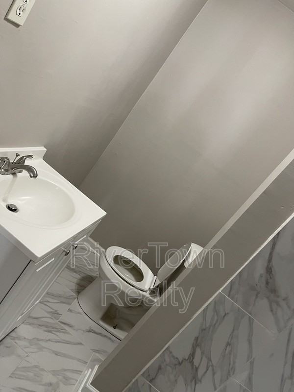 244 Garland St #1 - Photo 6 of 6