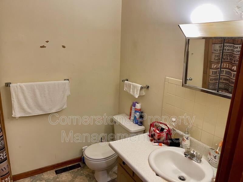 3506 3506 Harvard Road - 4 - Photo 3 of 6